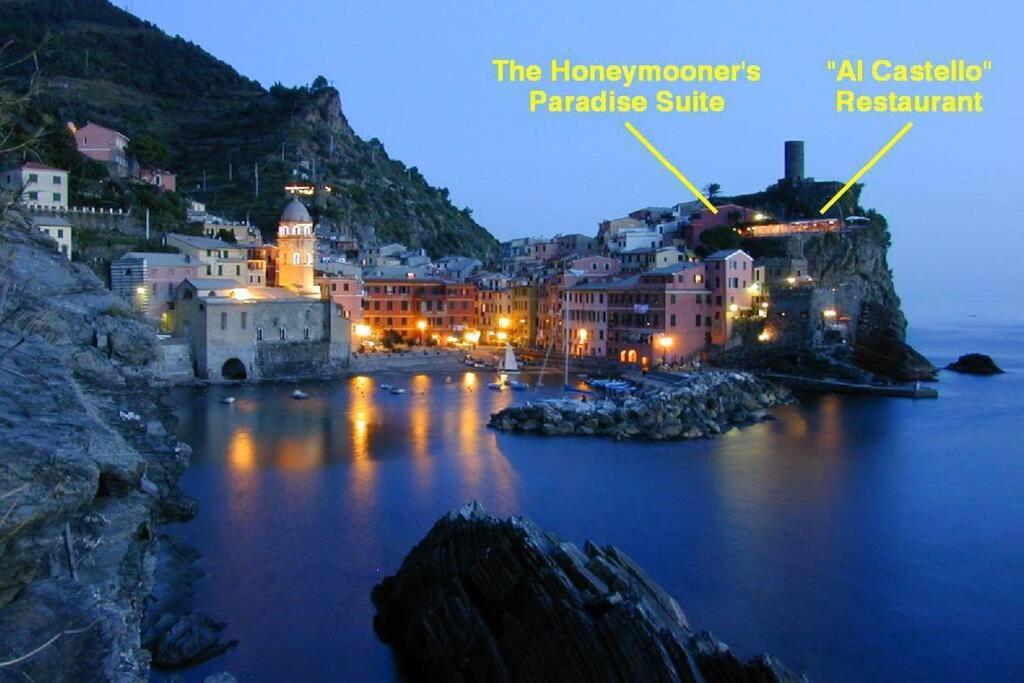 The Honeymooners' Paradise Suite Vernazza Exterior photo