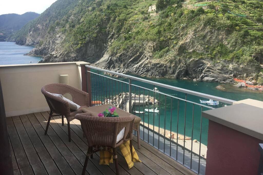 The Honeymooners' Paradise Suite Vernazza Exterior photo